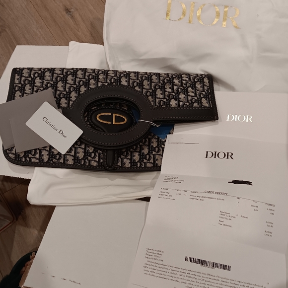 Meet your Posher, - Picture 3 of 3